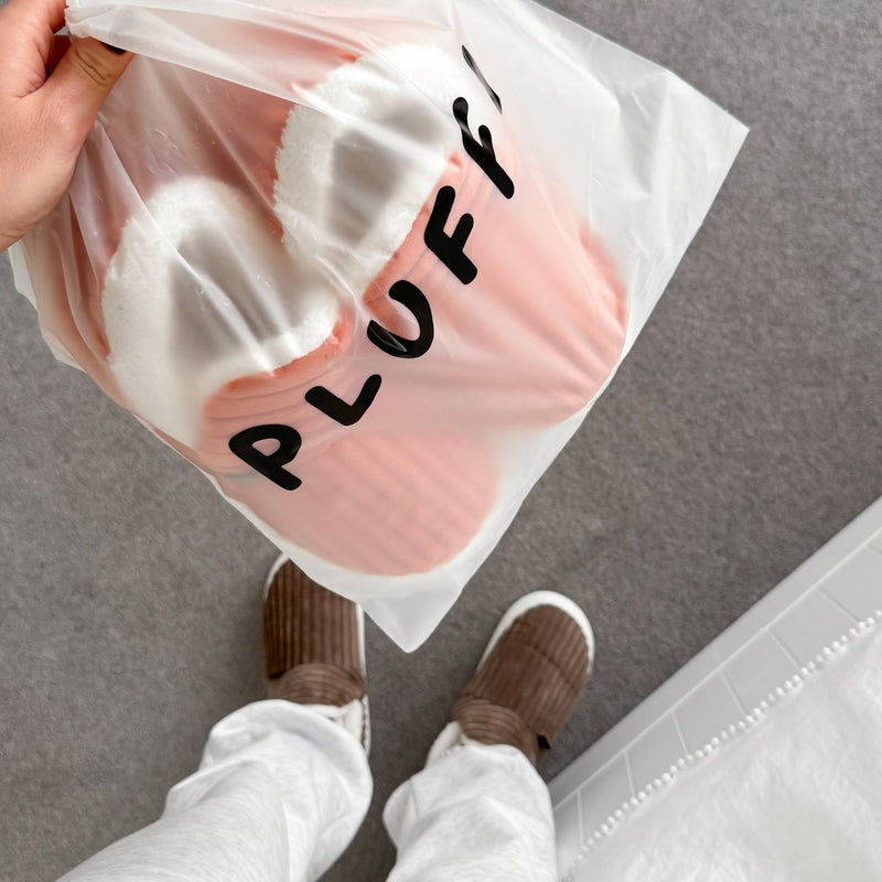 [COMPRE 1 LEVE 2] Pantufas - Real Pluffys™ + Manta de Veludo